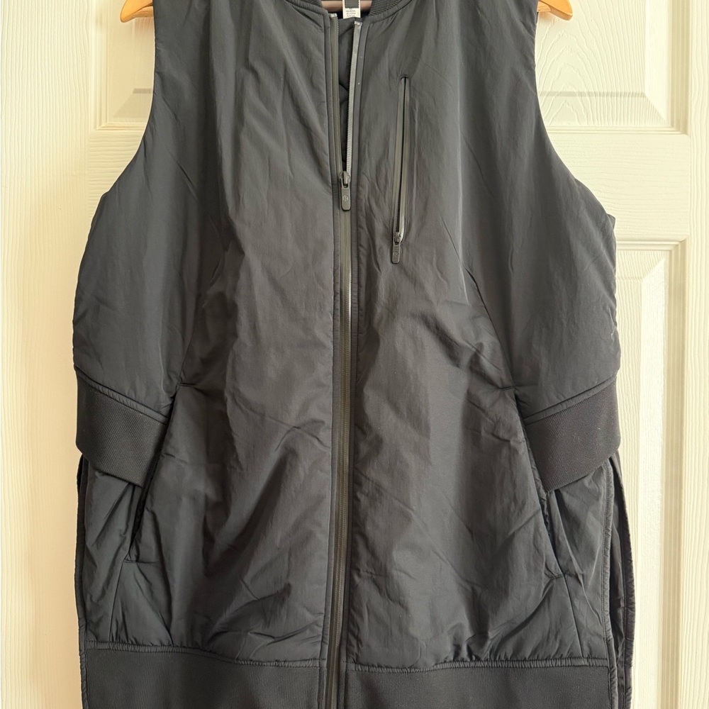 Lululemon Long Insulated Bomber Vest Size 8